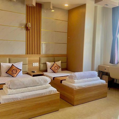 Phuc Hung Hotel Rạch Giá Exterior foto